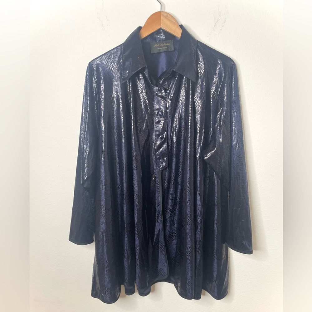 Pat Dahnke Purple‎ Top